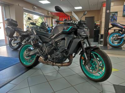 YAMAHA MT-09  Y-AMT