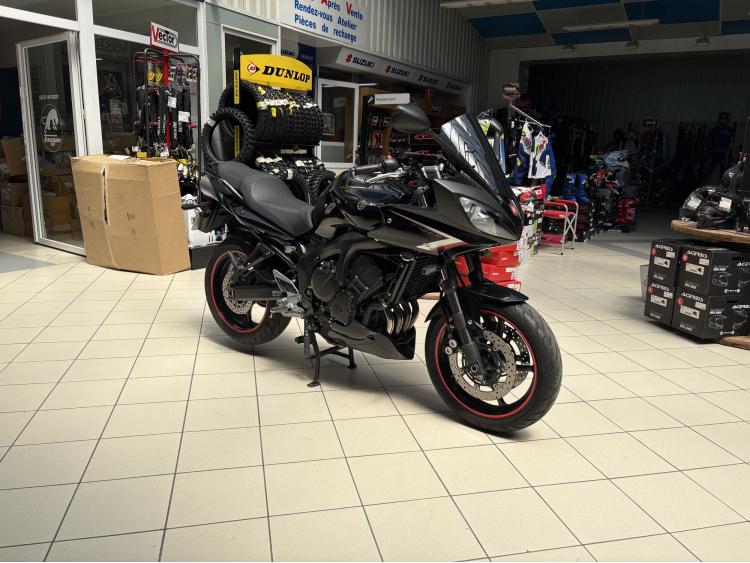 YAMAHA FZ6 600 FAZER 98CV PERMIS A
