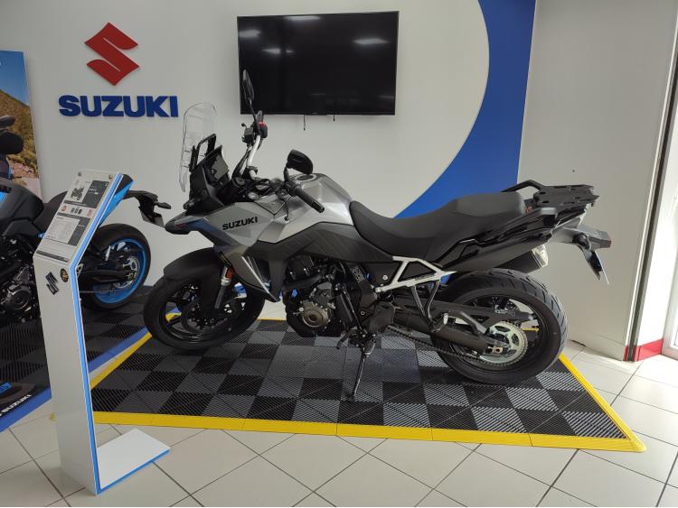 SUZUKI V-STROM 800SE