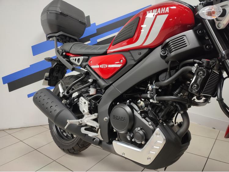 YAMAHA XSR 125