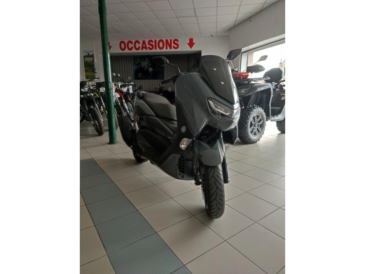 YAMAHA NMAX 125