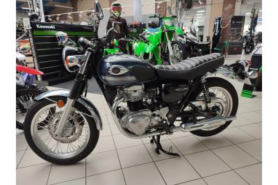 KAWASAKI W 800
