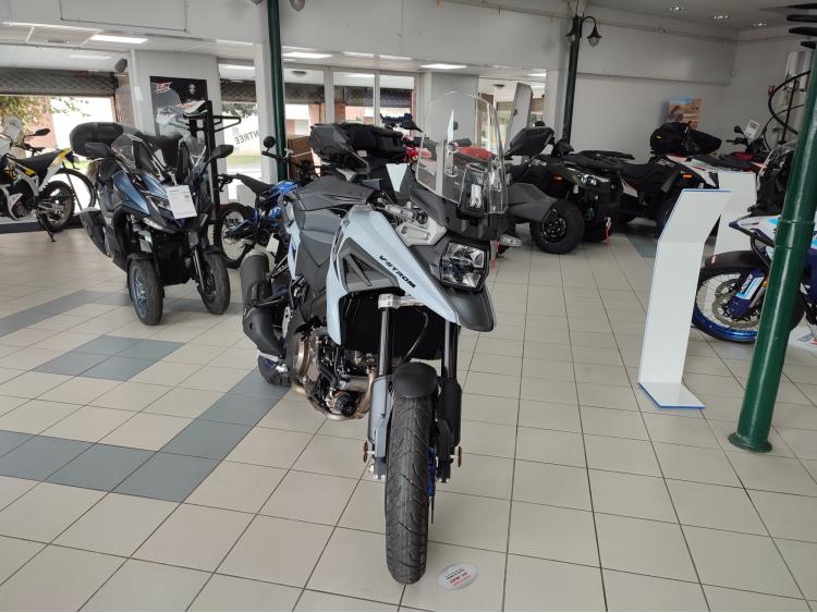 SUZUKI V-STROM 1050SE