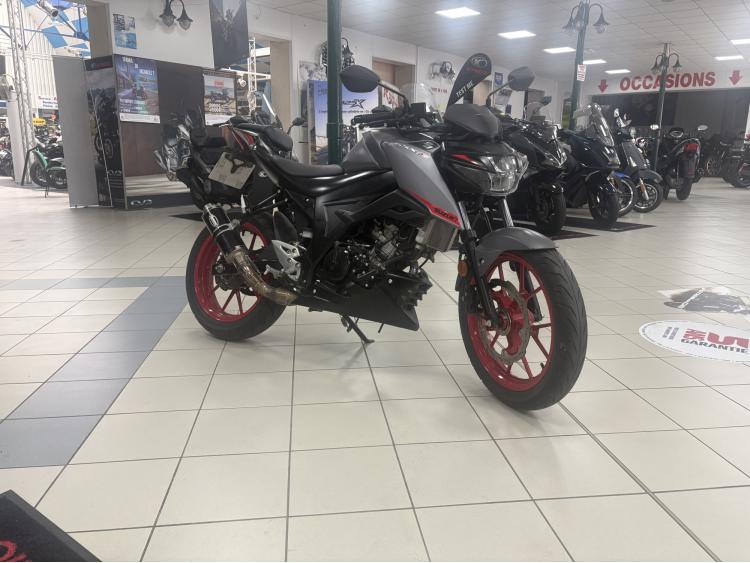 SUZUKI GSX-S 125