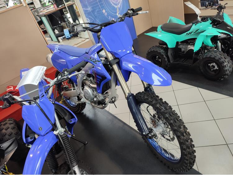 YAMAHA YZ450F 2024 Déstockage !!