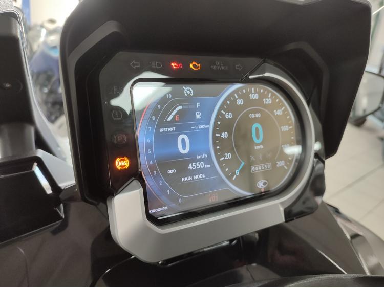 KYMCO CV3 550