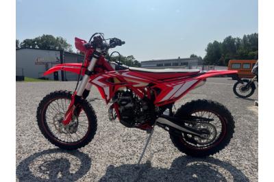 BETA XTRAINER 300