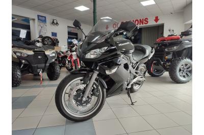 KAWASAKI ER-6