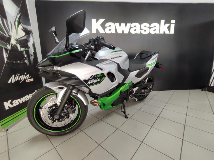 KAWASAKI Ninja 7 Hybrid 0km